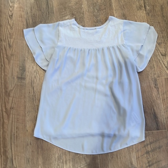 Loft Woman’s Light Purple Ruffled Sleeve Top Size Small - Picture 5 of 7